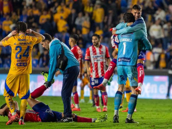 El brasileño Leonardo Bonatini y Ricardo Chávez marcaron los goles del equipo dirigido por el español Domènec Torrent.