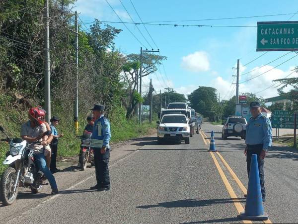 Los operativos policiales continúan a nivel nacional y en especial en Catacamas, Olancho, para hacerle frente a la incidencia delictiva, por lo que se involucran las diferentes direcciones de la Policía Nacional.