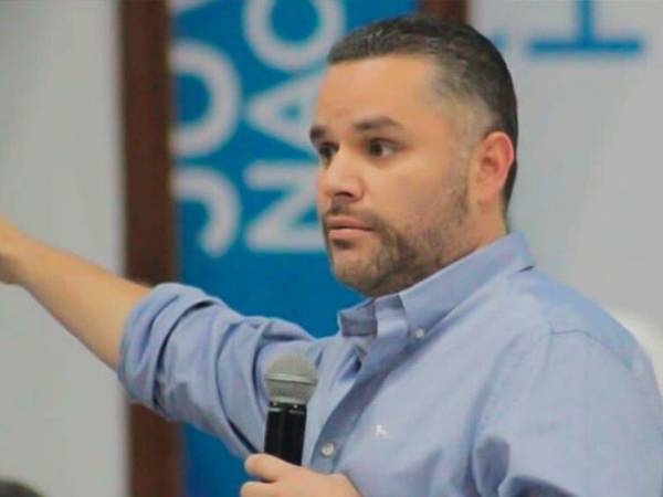 David Chávez Madison reaccionó tras la suspensión de la orden de captura en su contra.