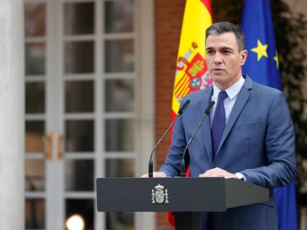 El gobierno de Pedro Sánchez se suma junto a otros países a no asistir a la investidura presidencial de Nicolás Maduro, quien fue reelecto como presidente de Venezuela.