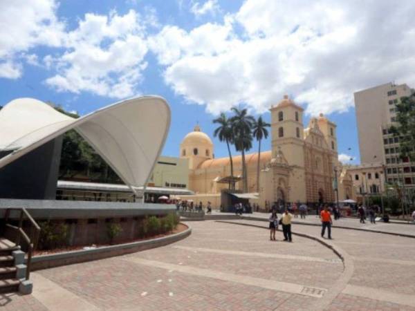 Plazas, parques y paseos del centro histórico solo pueden ser utilizados con autorización. Se solicita con al menos una semana de anticipación.