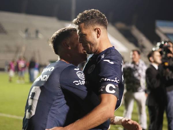 Así celebró el capitán de los azules la obtención del campeonato.