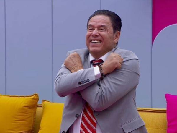 El ganador de la segunda temporada de La Casa de los Famosos México 2024, fue el comediante y presentador Mario Bezares, a continuación algunos detalles de su vida que quizás no conocías.