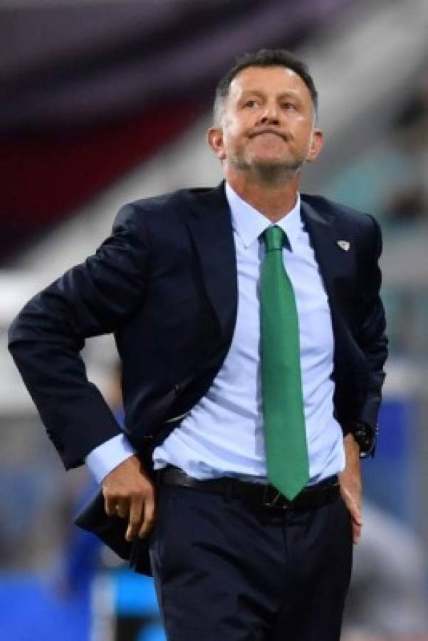 La FIFA deja al entrenador de México Juan Carlos Osorio sin Copa Oro