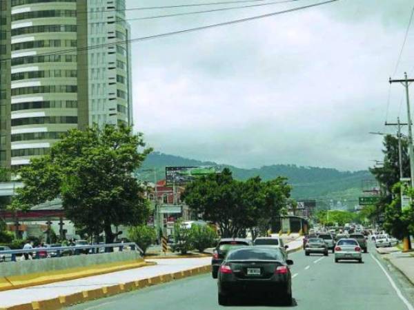 Los cierres en el bulevar Suyapa serán desde las 2:00 PM. Foto: EL HERALDO.