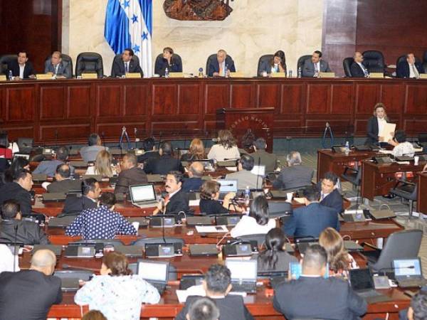 Congreso Nacional citó también el sindicato y la Junta Directiva de la ENEE.