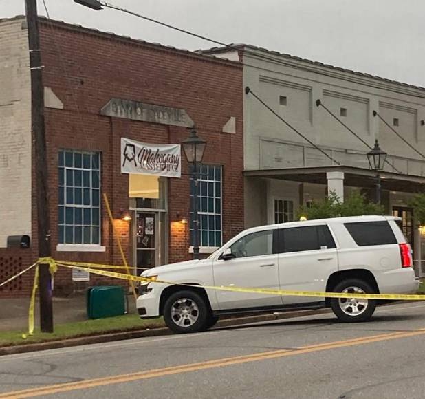 Al menos cuatro menores muertos: lo que se sabe del tiroteo en fiesta de cumpleaños en Alabama, EEUU