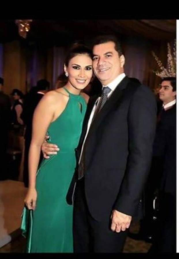 Elvin Santos viaja a Bolivia a contraer matrimonio con exreina de belleza