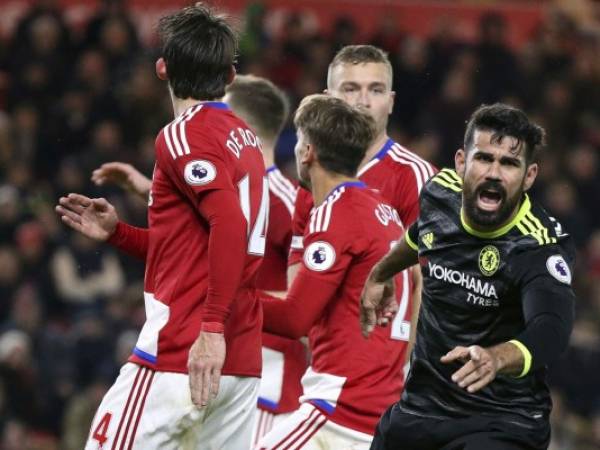 Diego Costa le dio el triunfo al Chelsea que se coloca como líder de la Premier. (Foto: Agencias/AP).