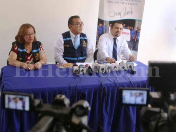 Los representantes de la institución manifestaron que es muy preocupante que los menores estén consumiendo sustancias dañinas para el organismo desde los 12 años de edad (Foto: Johny Magallanes/ El Heraldo Honduras/Sucesos de Honduras)