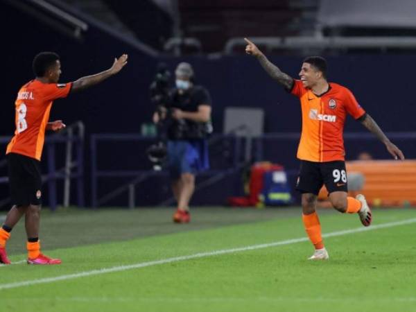 Con goles de los brasileños Junior Moraes, Taison, Alan Patrick y Dodo los mineros golearon 4-1 al equipo suizo. Foto: AFP