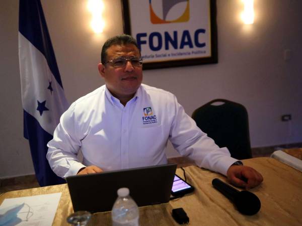 Omar Rivera, coordinador del Foro Nacional de Convergencia (FONAC).