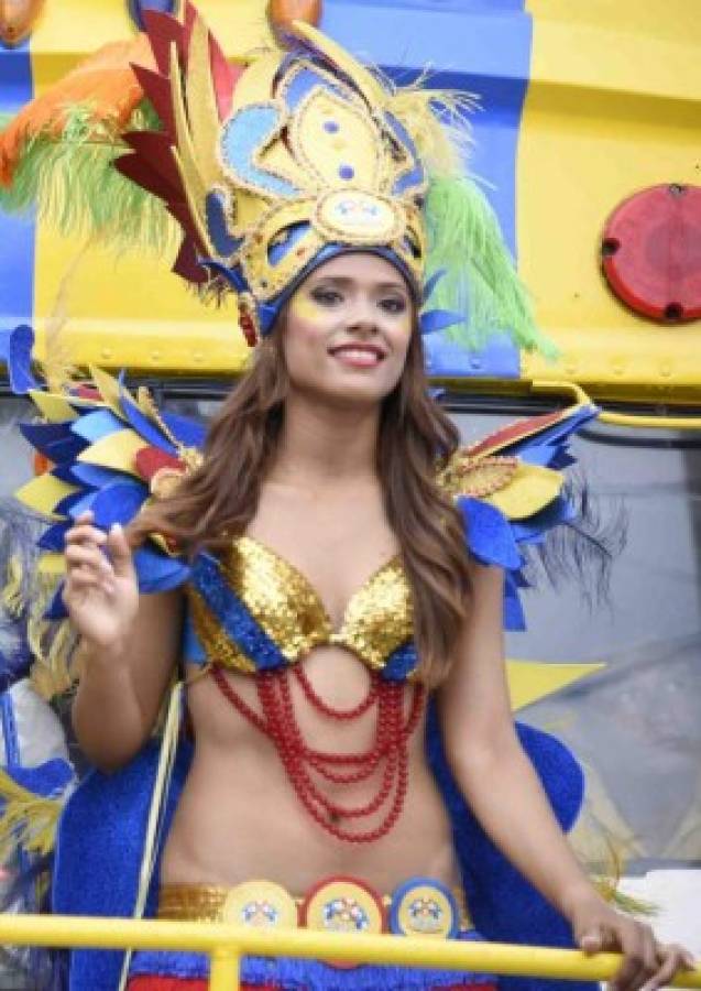 Una verdadera fiesta se vivió en el carnaval de La Ceiba