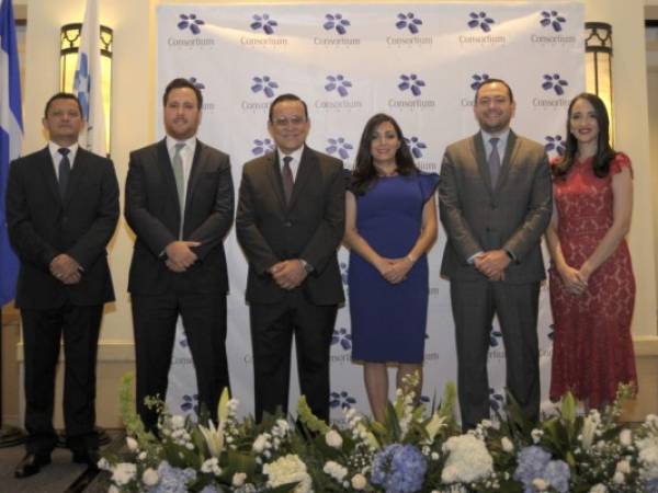 Jeovanny Hernández, José Ramón Morales, José Ramón Paz, Patricia Solórzano, Fernando López y Daniela Villafranca. Foto: EL HERALDO/Alejandro Amador