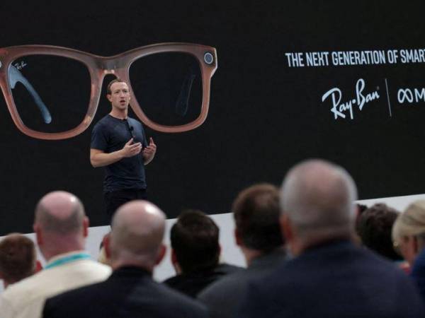 Mark Zuckerberg, creador de Meta (Facebook) presumió en su Instagram las increíbles funciones de gafas de realidad aumentada de Meta que le permiten desde conocer información sobre un paisaje hasta el procedimiento para realizar un peinado, entre otras funciones.