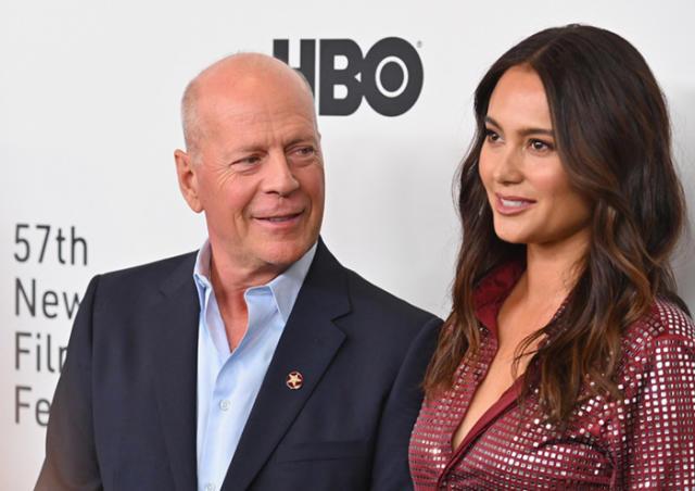 “No le griten”: La súplica que hace Emma Heming, esposa de Bruce Willis, a los paparazzi