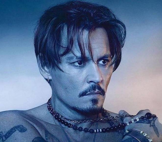 Sobreexcitado tras una noche de fiesta: la razón por la que cancelaron concierto de Johnny Deep en Hungría