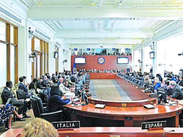 El jueves el vocero de la Maccih, Juan Jiménez Mayor, presentó el informe de trabajo semestral en la sesión ordinaria del Consejo Permanente de la Organización de Estados Americanos (OEA).