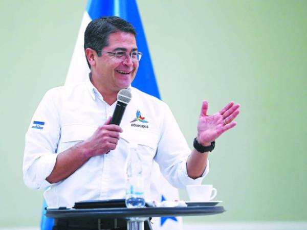 El presidente Juan Orlando Hernández impulsa un plan para los recursos naturales.