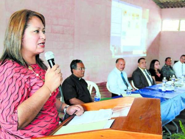 Mariza Geraldina Castejón es la actual directora de Penitenciaría Nacional Femenina de Adaptación Social (PNFAS) de Honduras, foto: EL HERALDO.