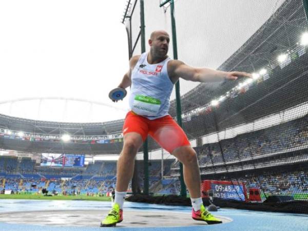 El atleta aseguró que todo el dinero obtenido en esta subasta será donado al infante, hasta ahora la oferta más alta es de unos 17.500 euros, créditosd: Gabriel Beldarrain