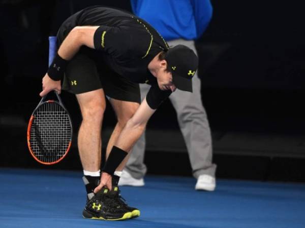 Andy Murray se dobló el tobillo en el tercer set (Foto: Agencia AFP)