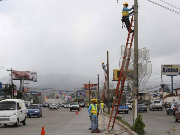 Para esta gran celebración el bulevar Suyapa y alrededores estarán resguardados por más de cinco mil elementos del orden. Foto: Marvin Salgado/EL HERALDO.