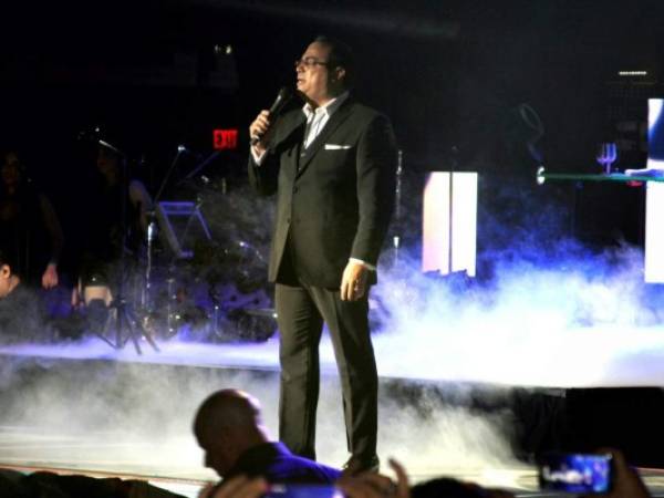 Este viernes se presentará en Honduras Gilberto Santa Rosa, con sus mejores éxitos musicales.