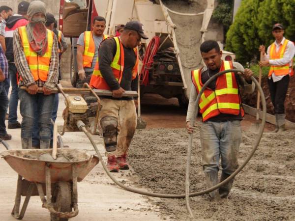 La mayoría de proyectos son para mejorar las calles de los barrios, colonias y aldeas de la ciudad capital, según confirmó la Alcaldía.