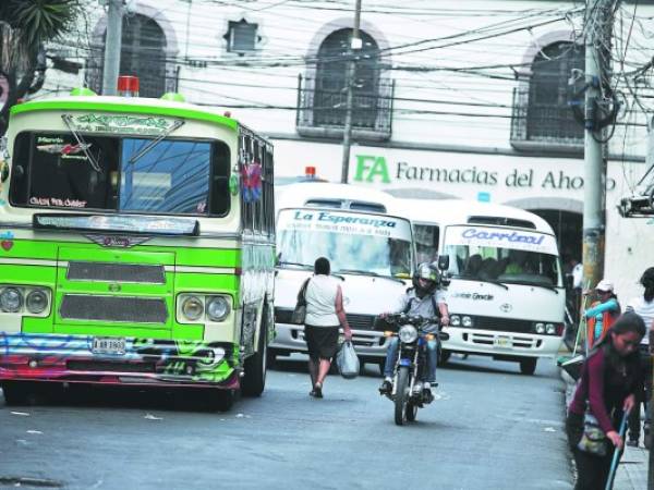 A través de este Reglamento Especial se establecerá en qué casos puede existir modificaciones a las tarifas del transporte público.