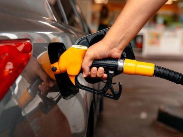 La nueva estructura de precios de los carburantes estará vigente a partir del lunes 18 de octubre de 2024.