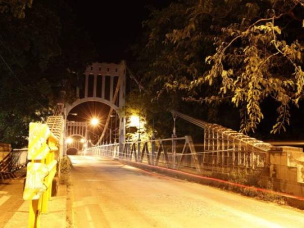 La ejecución de proyectos de infraestructura como la pavimentación de más calles y la construcción de dos megamercados en la ciudad son algunos de los objetivos que se ha trazado el actual edil si llega nuevamente a la silla municipal.