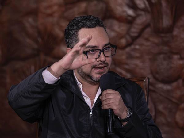 Allan Alvarenga, director del Instituto Nacional de Migración (INM), conversó con la Unidad Investigativa de EL HERALDO Plus sobre la situación de los niños extranjeros que transitan por Honduras.