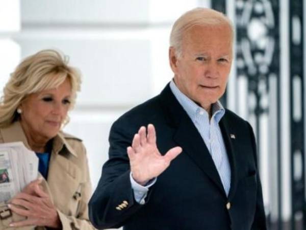 El presidente de Estados Unidos, Joe Biden, y su esposa, Jill Biden, abandonaron la Casa Blanca el 3 de octubre de 2022, para viajar a Puerto Rico.