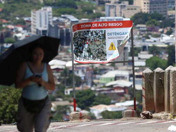 La colonia Guilén se encuentra dentro de las diez colonias priorizadas, sin embargo las colonias construidas en zonas de riesgo por deslizamientos e inundaciones son más de 500 de acuerdo con la Alcaldía Municipal.