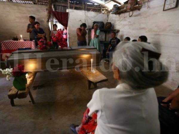 El dolor de la tragedia se percibe de hogar en hogar en San miguelito (Foto: Emilio Flores/ El Heraldo Honduras/ Noticias de Honduras)