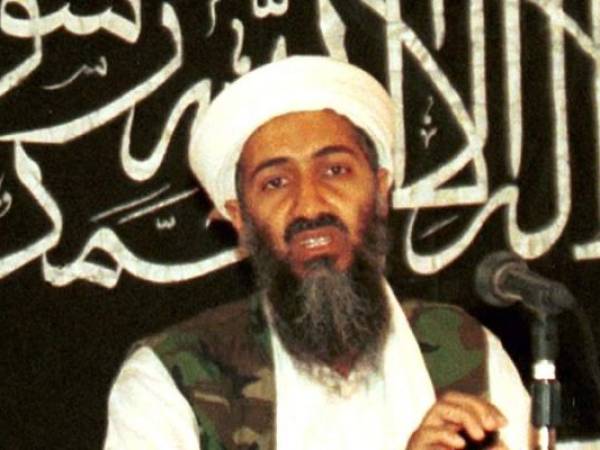 Estados Unidos colocó este jueves a Hamza bin Laden, hijo favorito del fallecido líder de la organización yihadista Al Qaida, Osama bin Laden