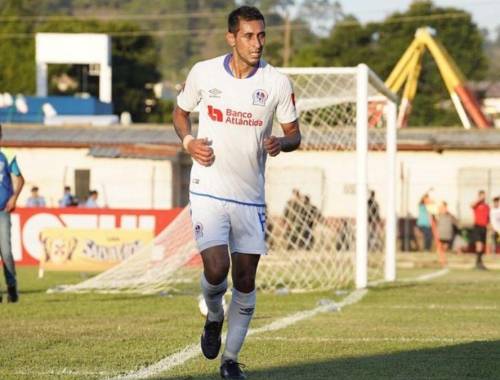 Con el Olimpia en su coraz n la actualidad del Chaco Maidana