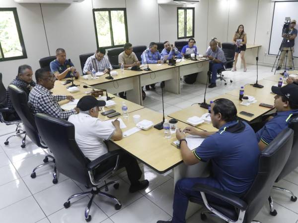 Congresillo realizado en la sede de la Liga Nacional en San Pedro Sula.