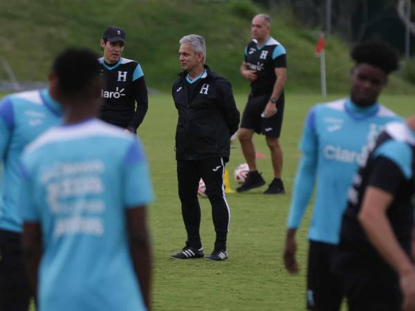 Reinaldo Rueda analiza a Cuba; Choco Lozano y Palma no estarán ante Ecuador