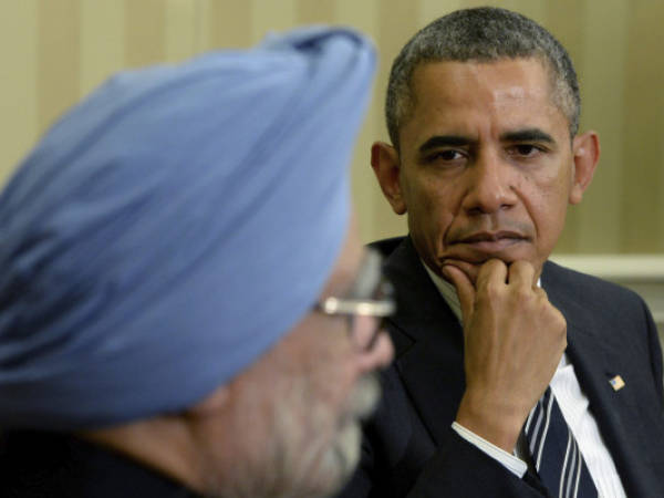 Barack Obama dialoga con el primer ministro de la India, Manmohan Singh, sobre el tema de Siria.