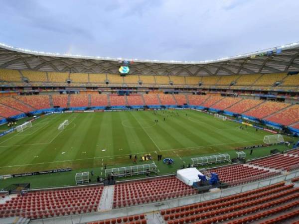 En este majestuoso estadio jugará el miércoles la Bicolor.