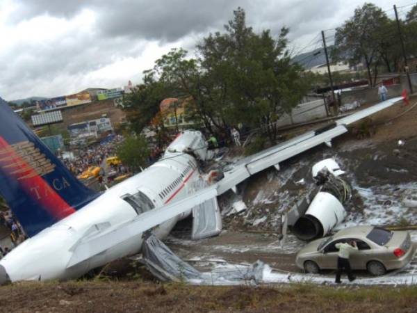 En este accidente de TACA fallecieron cinco personas en mayo de 2008 y unas 60 personas lesionadas.