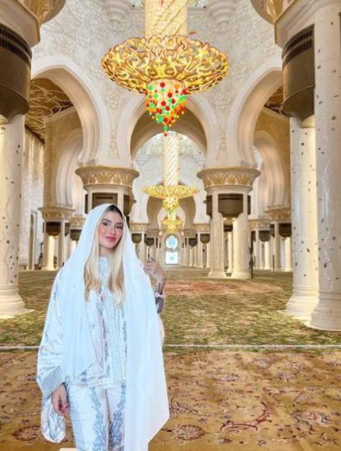 Así es la lujosa vida de Julián Quiñones y su esposa en Arabia Saudita