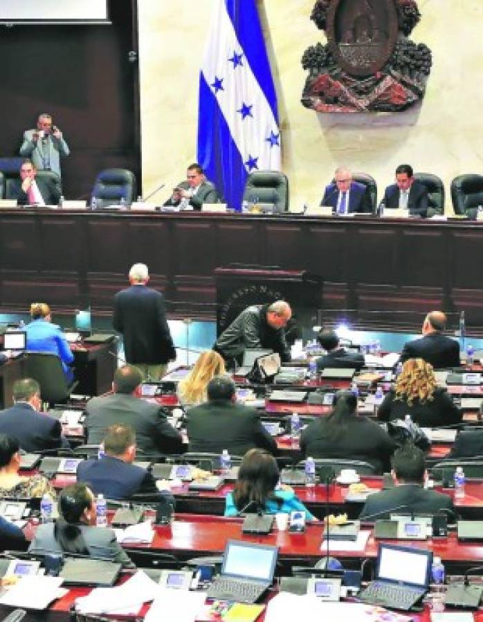 Honduras: Casi lista en el Congreso Nacional la comisión ampliada