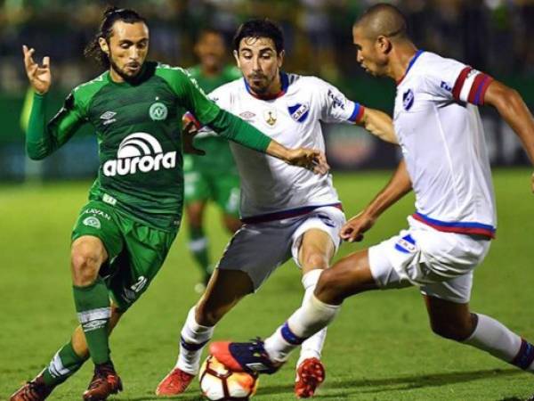 Nacional de Montevideo se impuso 1-0 (1-0) este miércoles ante el brasileño Chapecoense en partido de vuelta de la segunda ronda. Foto: AFP