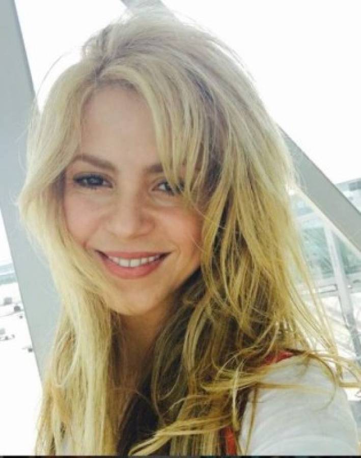 Piqué graba a Shakira buscando la selfie perfecta