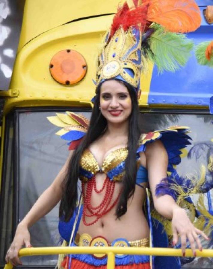 Una verdadera fiesta se vivió en el carnaval de La Ceiba