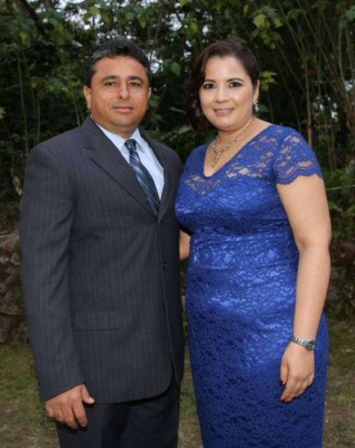 Juan José y Ginna Michelle, enamorados ante el altar