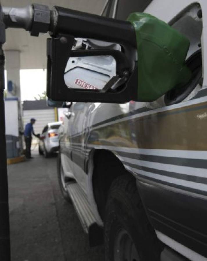 Los carburantes iniciarán el 2019 con reducciones